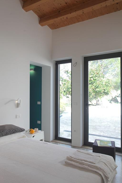 Agriturismo Casebianche مونتاليغرو الغرفة الصورة